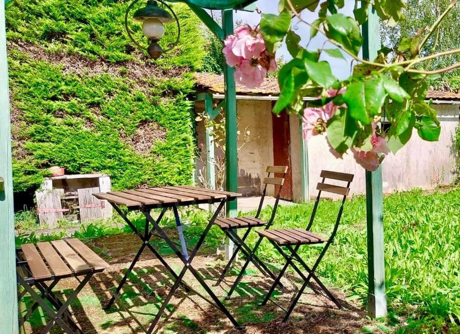 Vacation House In Quiet Village Congerville-Thionville 外观 照片
